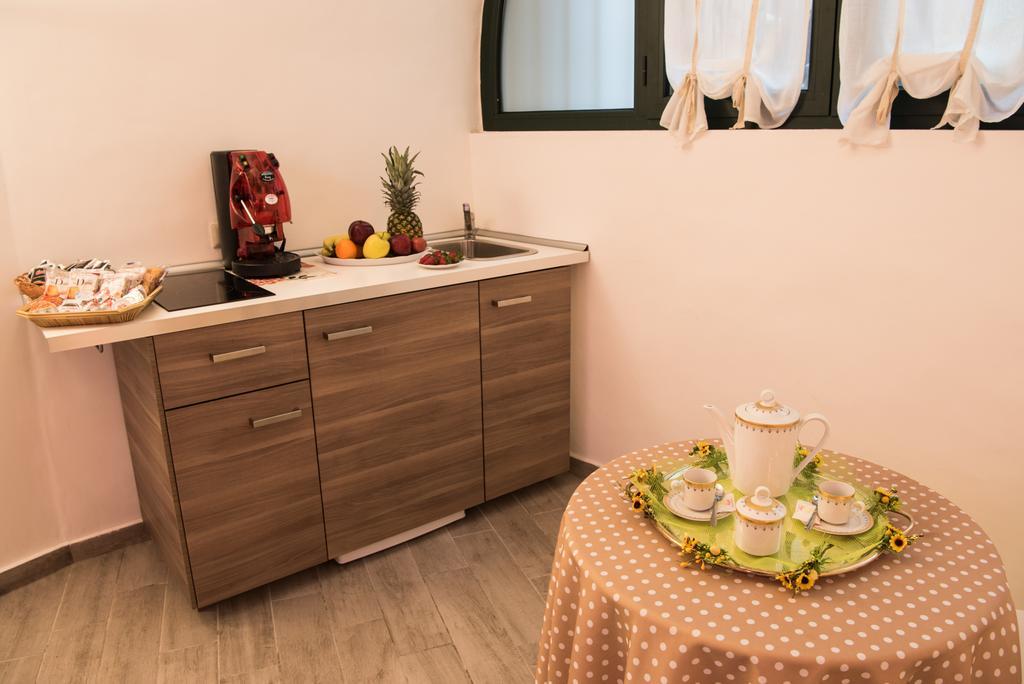 Petros Room Camere サレルノ エクステリア 写真
